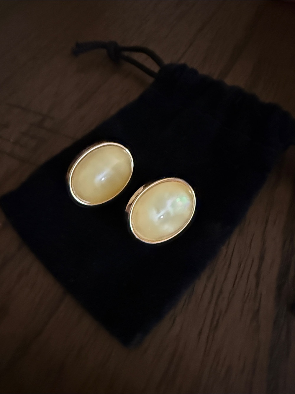 Gold-Tone Yellow Oval Cabochon Clip-On Earrings